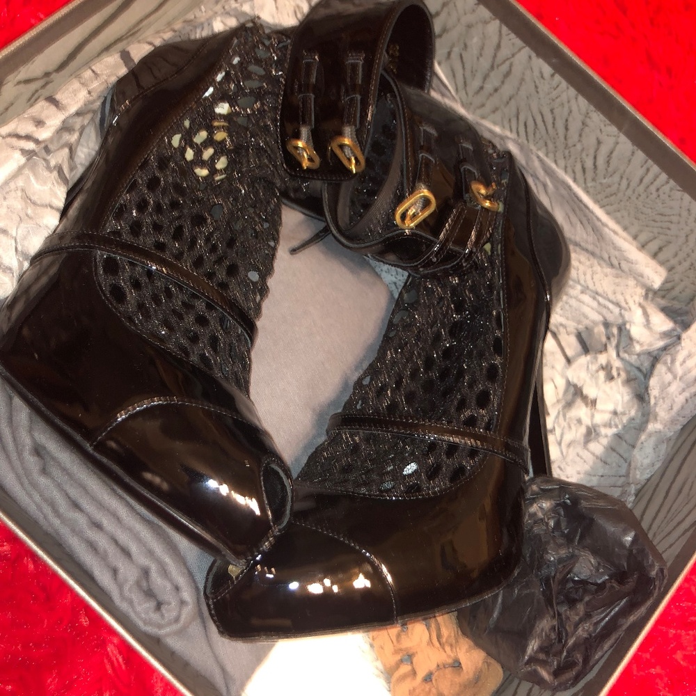 Authentic Alexander Mcqueen Heels - image 5